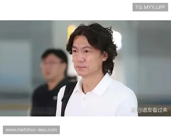 洪明甫：韩国足球传奇的辉煌历程与影响力