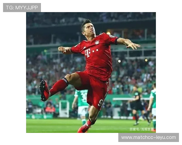 莱万多夫斯基终获世界足球先生！32岁波兰前锋实现个人集体双满贯，拜仁赌对了？